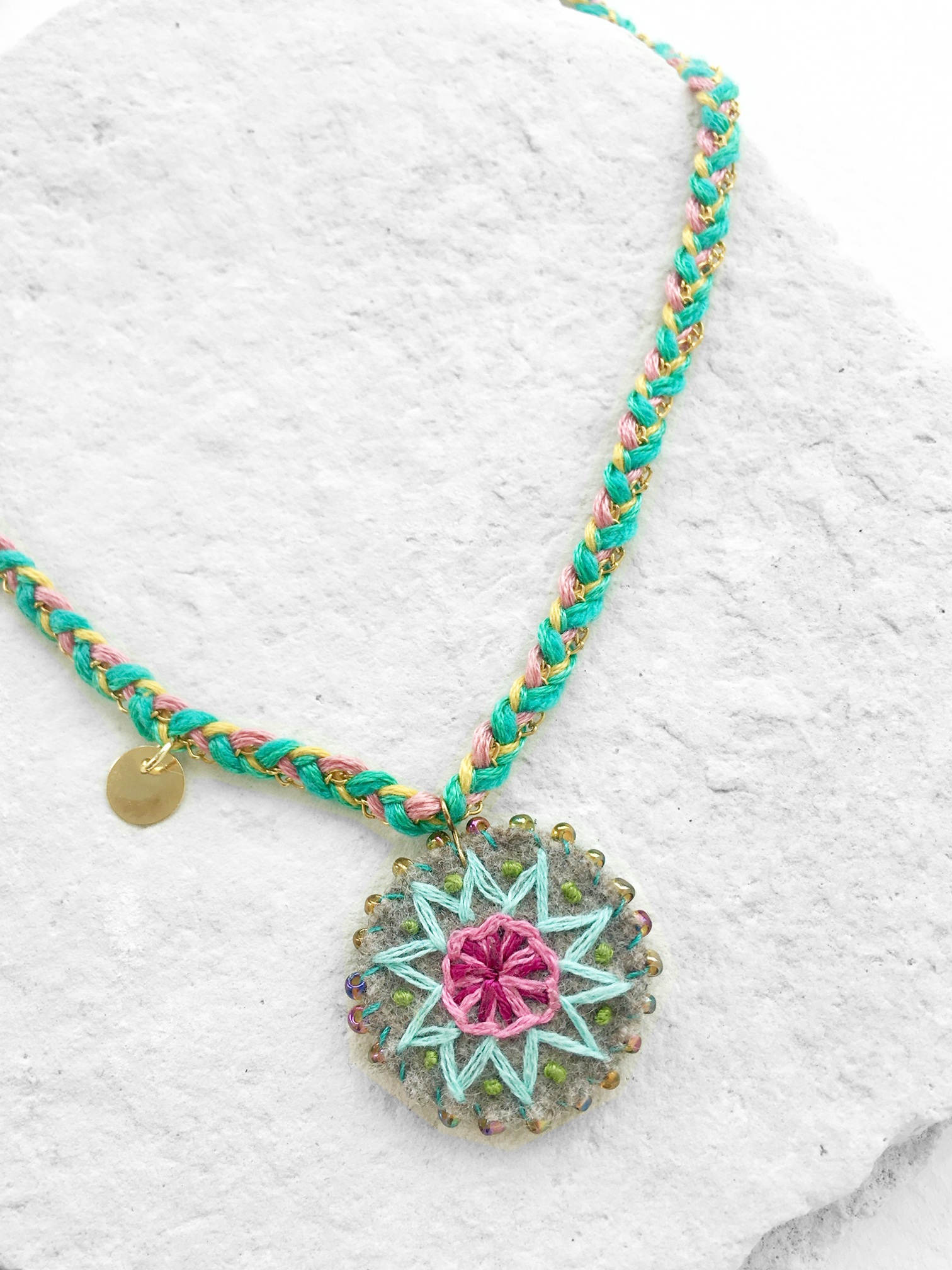 Lili Carrillo artículo 49